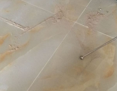 海宁瓷砖空鼓维修公司分享粘合剂选择不当在瓷砖铺贴过程中可能导致以下问题